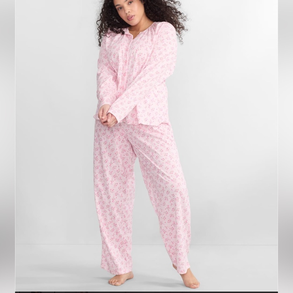 Encore by Karen Neuburger floral pajama set NWOT